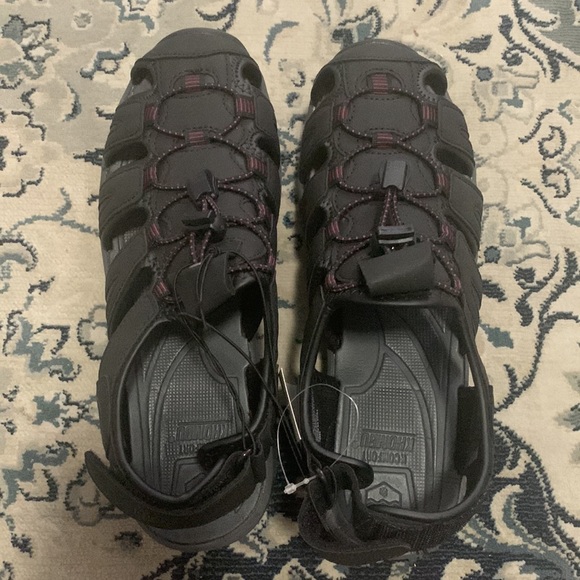 Ladies Khombu Ashley Outdoor Sandals - Picture 2 of 3